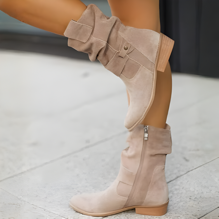 Suede Pointed Slip-On Stiefelette (Valeria)