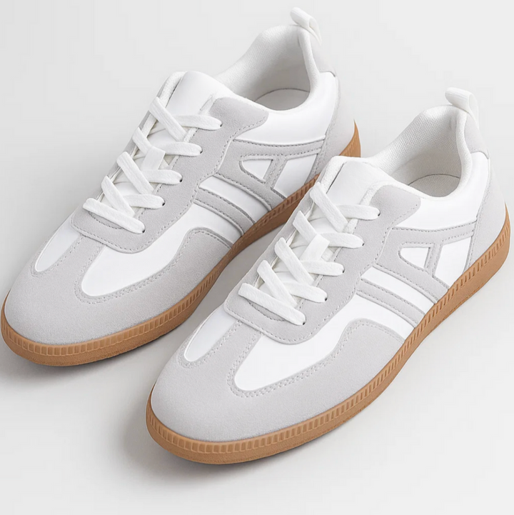 Retro Sneaker (Adelina)