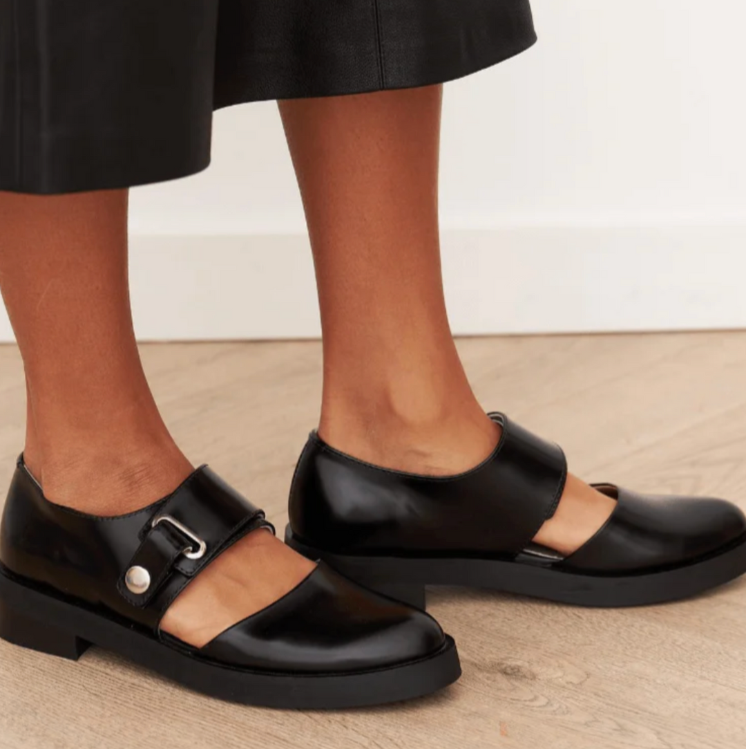 Urban Chic Buckle Flats (Marleen)