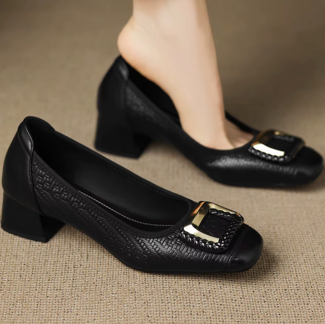 Elegante Buckle Pumps (Rosalie)